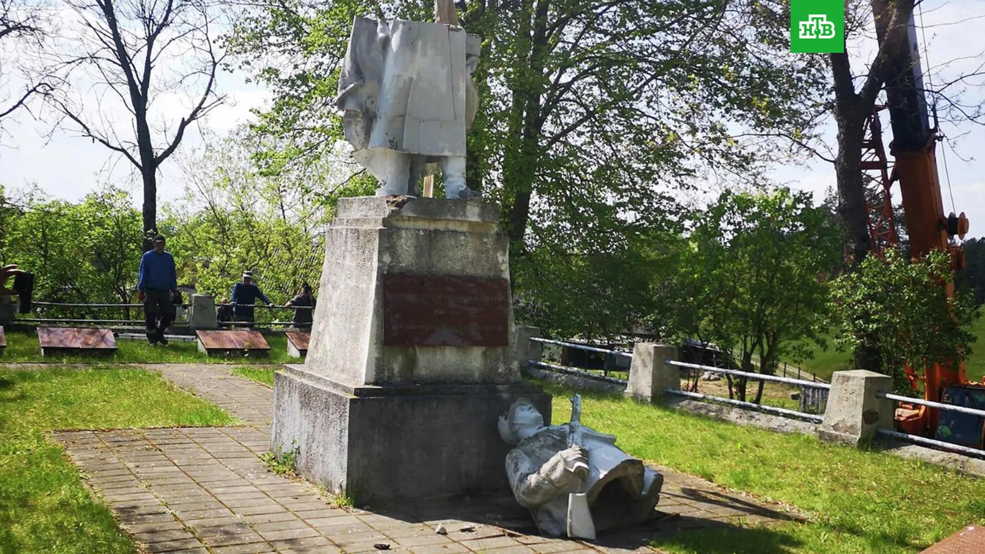 памятники советским воинам в польше