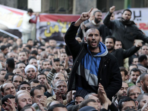 Центр Каира перекрыли толпы протестующих.беспорядки, Египет, протесты, Тахрир, фанаты, футбол.НТВ.Ru: новости, видео, программы телеканала НТВ