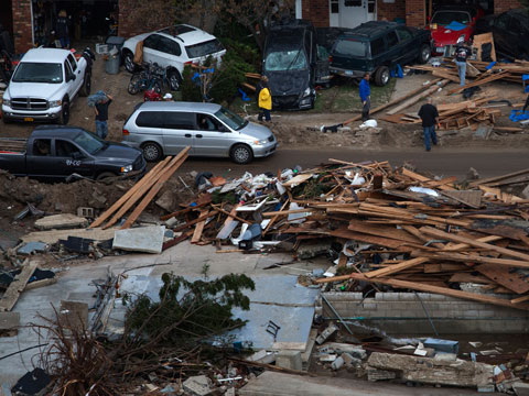 Жертвами урагана «Сэнди» в США стали уже 72 человека.непогода, Нью-Йорк, стихийные бедствия, США.НТВ.Ru: новости, видео, программы телеканала НТВ