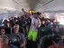 Студенты устроили танцевальный дебош на борту самолета