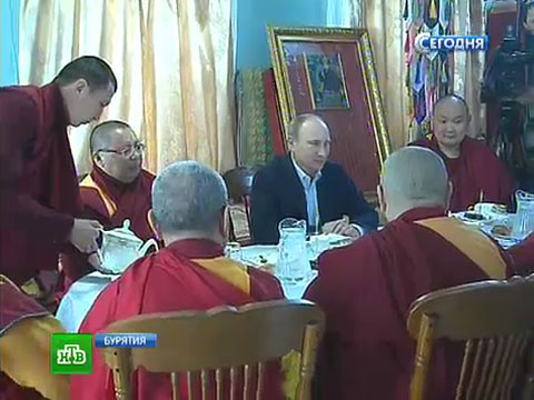 Путин посетил обитель нетленного ламы Итигэлова.буддизм, Бурятия, Госсовет, Путин, храмы.НТВ.Ru: новости, видео, программы телеканала НТВ
