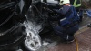 Людей на остановке в Москве погубило лопнувшее колесо
