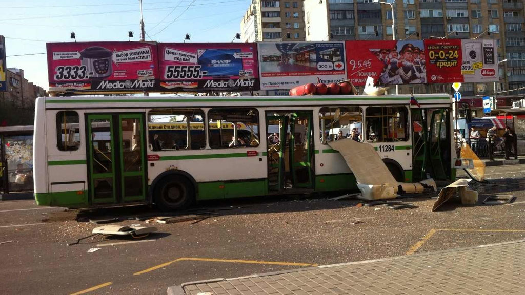 Где на речном вокзале остановка автобуса до меги