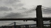 Полиция обыскала брошенный на Бруклинском мосту внедорожник
