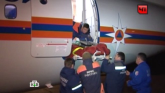 Самолет МЧС доставил в Москву двух раненных при теракте в Волгограде женщин