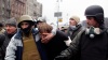 Обстановка накаляется: в Харькове активисты возводят баррикады 