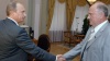 Путин наградил Зюганова орденом Александра Невского