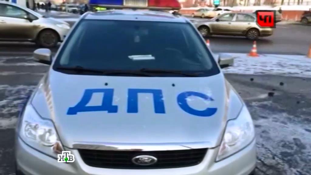Грузовик протаранил 15 машин