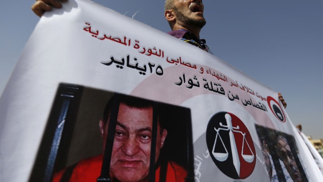 Мубарак избежал смертной казни: суд снял с экс-президента Египта все обвинения.Египет, Мубарак, приговоры, суды.НТВ.Ru: новости, видео, программы телеканала НТВ