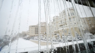 На кировских чиновников завели дело <nobr>из-за</nobr> опасных случаев падения льда с крыш