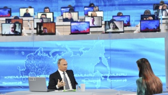 «Легко ли быть президентом?»: Путин ответил на 90 вопросов россиян
