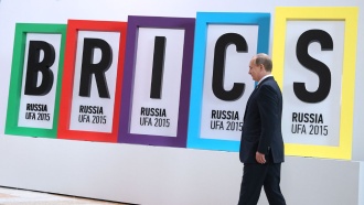 Путин: расчеты в нацвалютах со странами БРИКС были бы интересными
