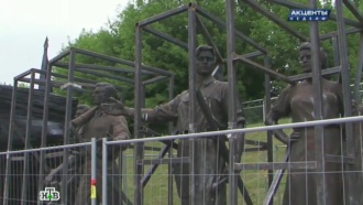 Мэр российского города просит отдать ему снесенные в Вильнюсе советские статуи