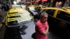 В столице Аргентины таксисты перекрыли десятки улиц в знак протеста против Uber