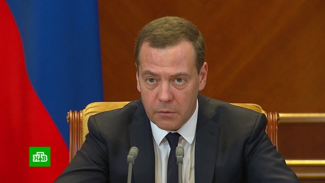 Медведев обсудил с российскими бизнесменами ответ на санкции США.Медведев, Путин, США, санкции, экономика и бизнес.НТВ.Ru: новости, видео, программы телеканала НТВ