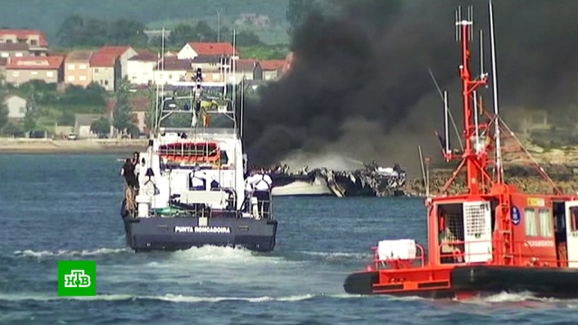 Прогулочное судно с 52 пассажирами на борту загорелось в Испании.Испания, корабли и суда, пожары.НТВ.Ru: новости, видео, программы телеканала НТВ