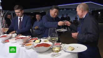 Тысяча китайцев, контракты, икра и водка: как прошли переговоры Путина и Си Цзиньпина