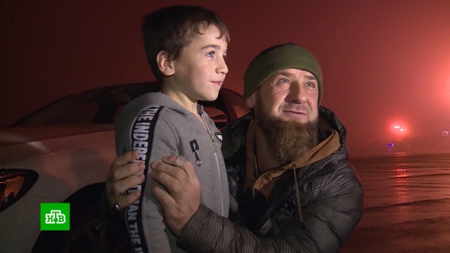 Кадыров подарил Mercedes пятилетнему «Шварценеггеру».Кадыров, Чечня, дети и подростки, рекорды, спорт.НТВ.Ru: новости, видео, программы телеканала НТВ
