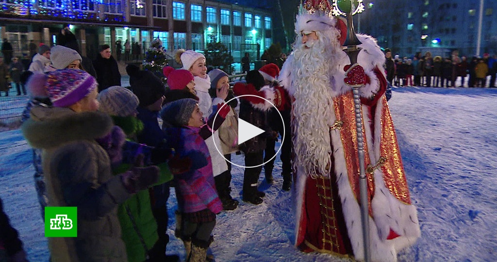 Звезды НТВ и Дед Мороз исполнили желания маленьких петербуржцев