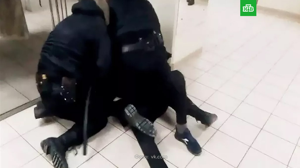      : .  , ..Ru: , ,   