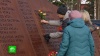 Свечи, цветы, слезы: Петербург скорбит по жертвам Синайской авиакатастрофы