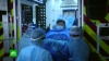 В Ухане от вызванной коронавирусом пневмонии скончался врач