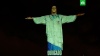 Статую Христа в Рио-де-Жанейро «одели» в халат врача