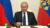 Путин назвал причину задержек с выплатами медикам