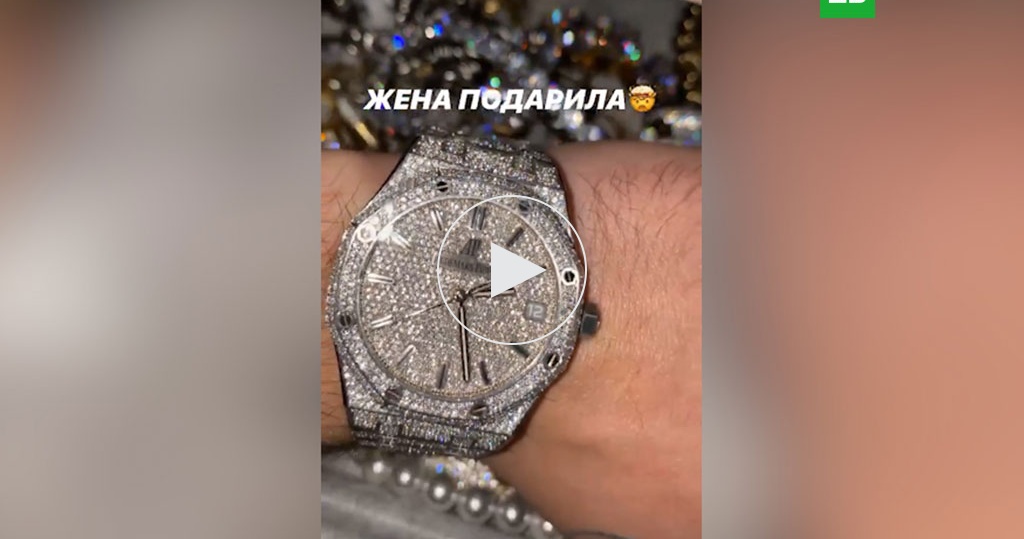 Часы за 2 миллиона рублей