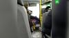 Кондуктор пинками выгнала из автобуса пассажирку без маски: видео