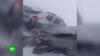 На заснеженной уральской трассе в мороз застряли сотни машин
