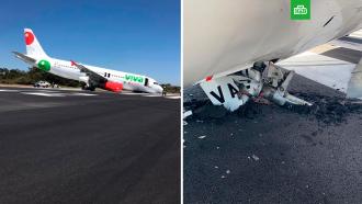 В Мексике у самолета отломилась передняя стойка шасси