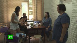 Многодетная семья 20 лет живет в детском саду в Саратове