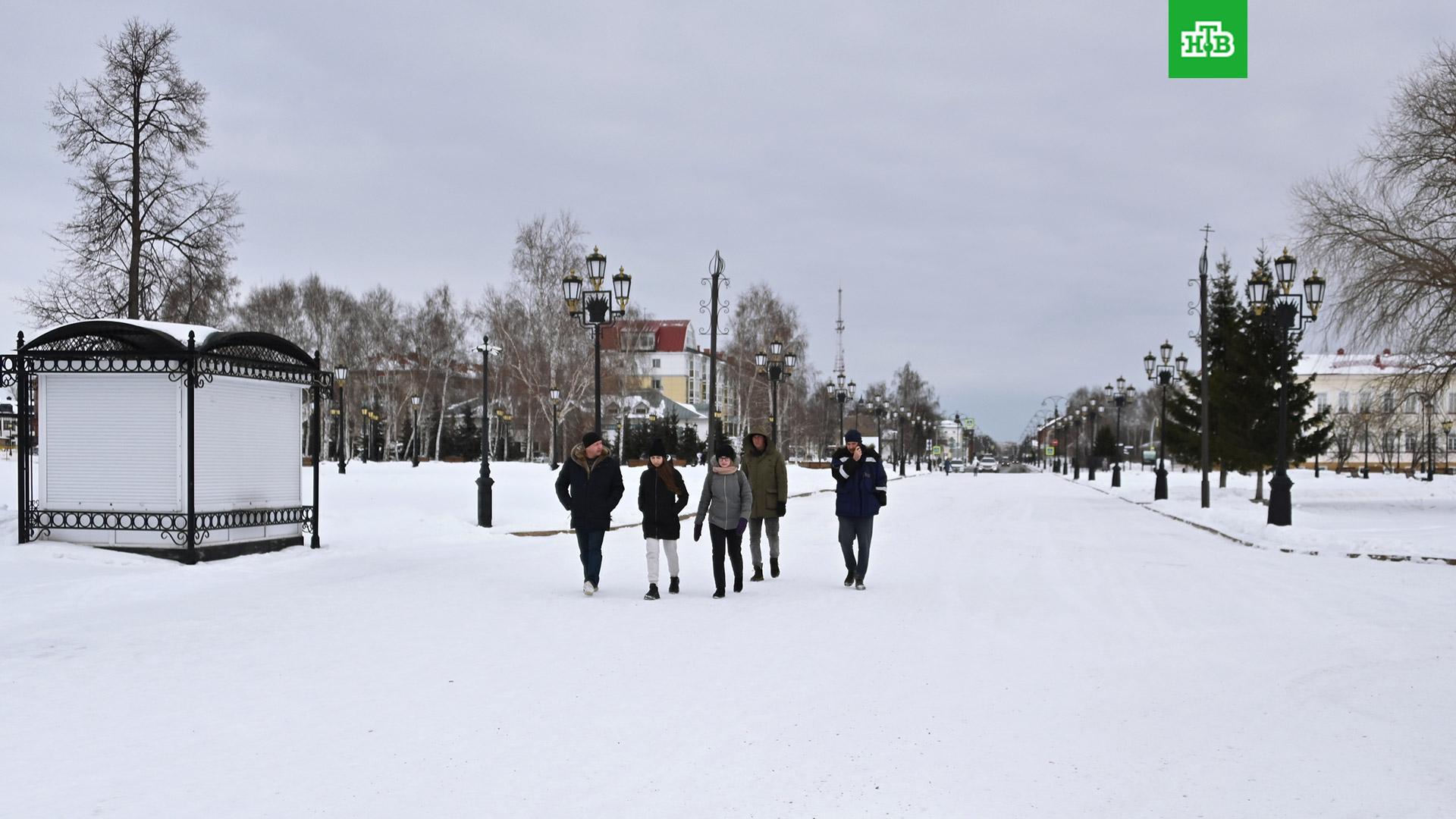 Погода сибирский. Зима в Сибири. Сибирь зимой город. Суровая зима в Сибири. Сибирь снег.