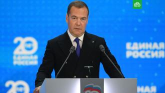 Медведева переизбрали председателем «Единой России»