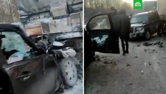 В Смоленской области столкнулись девять машин: погибла <nobr>18-летняя</nobr> девушка 