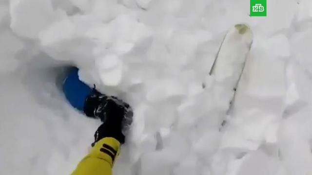 Сноубордист попал под лавину в Краснодарском крае: видео.Сочи, лавина.НТВ.Ru: новости, видео, программы телеканала НТВ
