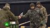 Сдавшиеся украинские военнослужащие с острова Змеиный доставлены в Севастополь