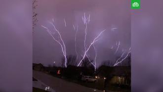 Паутина молний в Канзасе попала на видео 