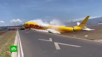 В <nobr>Коста-Рике</nobr> Boeing 757 при посадке сошел с полосы и разломился пополам