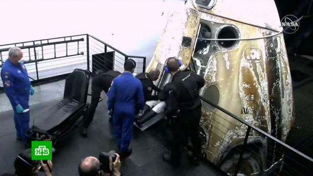 Корабль Crew Dragon вернул экипаж астронавтов с МКС на Землю.МКС, космонавтика, наука и открытия.НТВ.Ru: новости, видео, программы телеканала НТВ