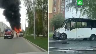 Маршрутка с пассажирами загорелась в Новосибирской области