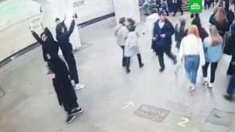Двоих братьев задержали на станции метро «Пушкинская» за дискредитацию российских военных