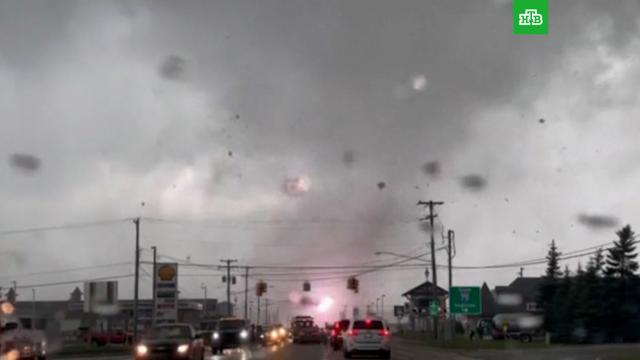 Смертоносный торнадо пронесся через город в Мичигане.США, погодные аномалии, штормы и ураганы.НТВ.Ru: новости, видео, программы телеканала НТВ