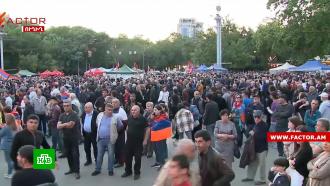 В Армении демонстранты заблокировали входы в президентский дворец
