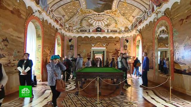 Петербургские реставраторы возродили уникальный кабинет Китайского дворца