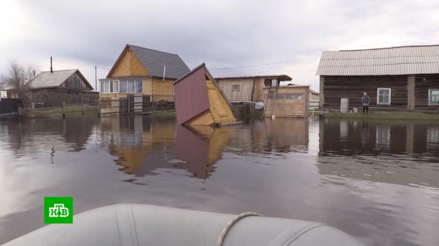 Вода отступила от 70 приусадебных участков в Якутии.МЧС, Якутия, наводнения.НТВ.Ru: новости, видео, программы телеканала НТВ