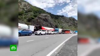 Непогода парализовала движение по Военно-Грузинской дороге