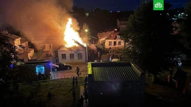 Губернатор: в Белгороде была слышна серия громких звуков, горит частный жилой дом.Белгород.НТВ.Ru: новости, видео, программы телеканала НТВ
