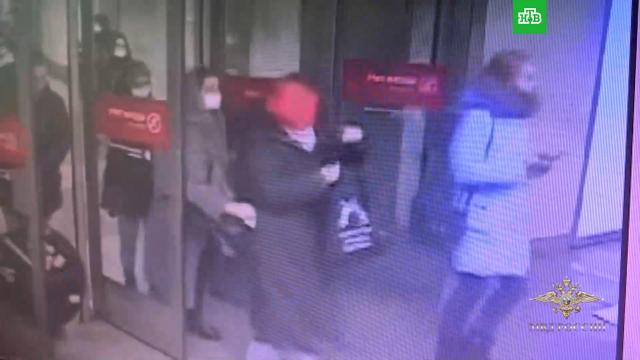 Полиция накрыла банду серийных карманников, воровавших телефоны в метро.Москва, Рязанская область, задержание, кражи и ограбления, метро.НТВ.Ru: новости, видео, программы телеканала НТВ